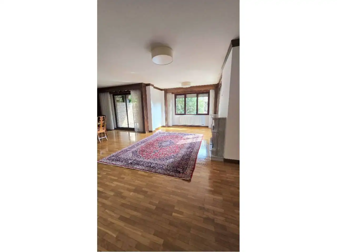Sala d'estar de Casa adosada en venda en  Logroño amb Aire condicionat, Calefacció i Parquet