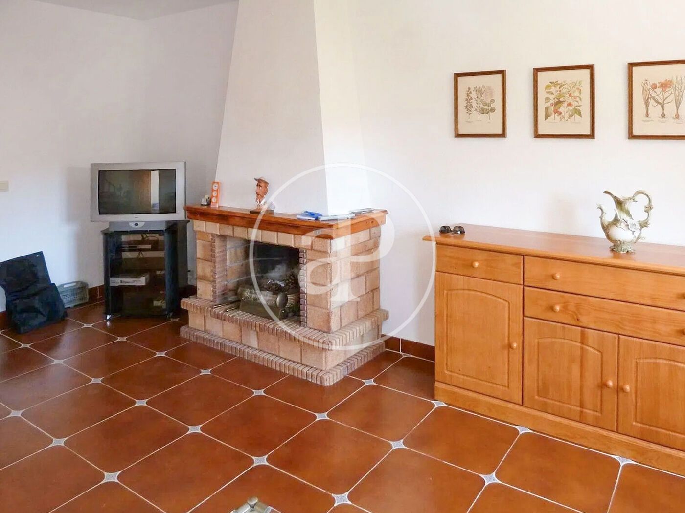 Sala d'estar de Casa adosada en venda en Torremanzanas / La Torre de les Maçanes amb Calefacció, Jardí privat i Terrassa