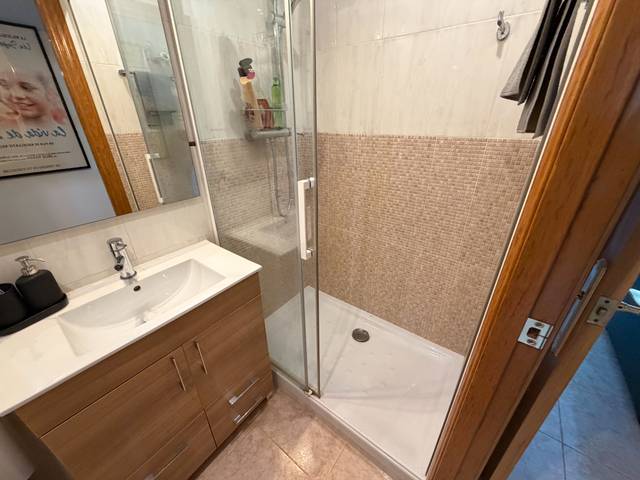 Piso en Alquiler en Canyelles