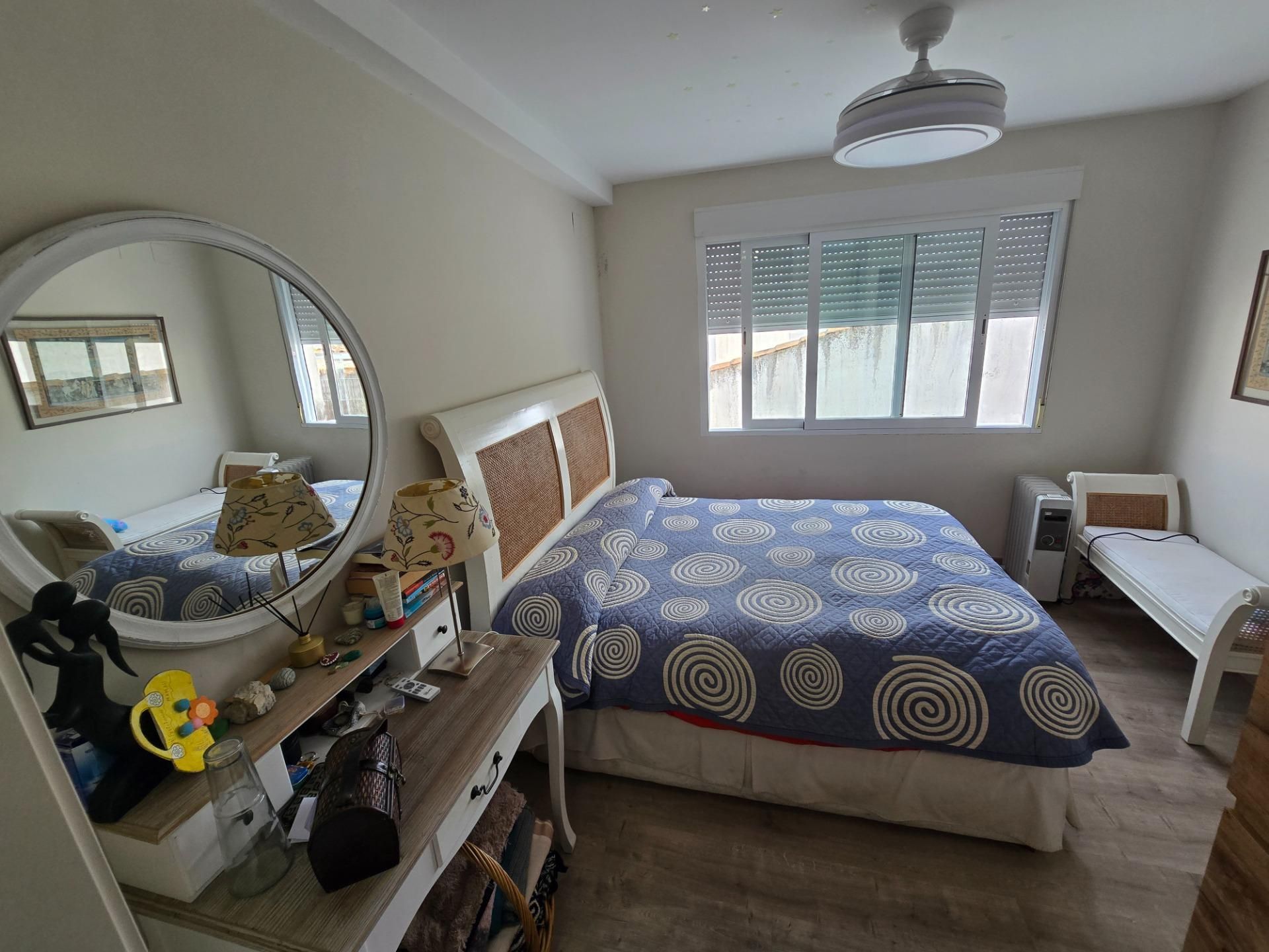 Dormitori de Pis de lloguer en  Córdoba Capital amb Aire condicionat