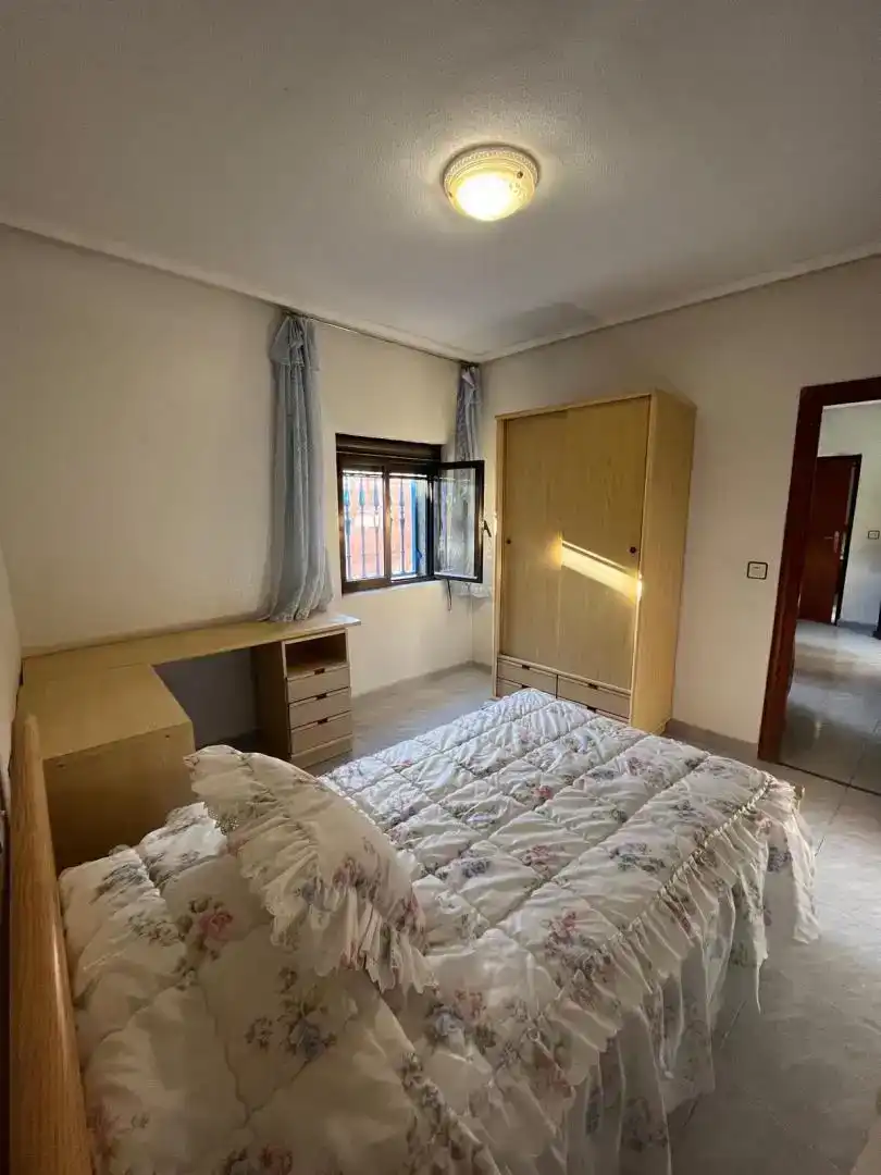 Habitación de Planta baja en venta en El Campo de Peñaranda  con Amueblado