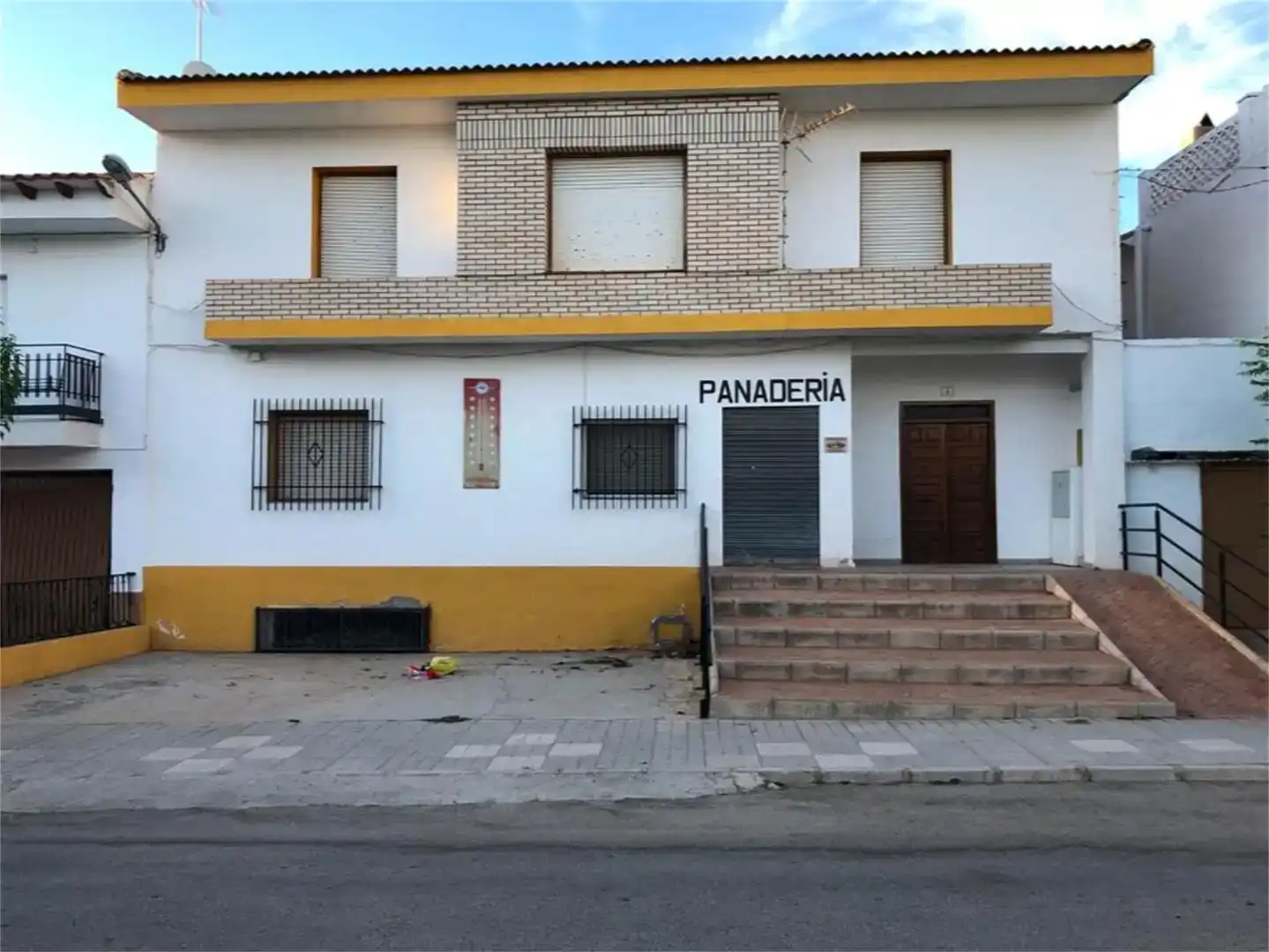 Vista exterior de Nave industrial en venta en Pozo Alcón