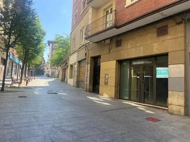 Local commercial à vendre à Hernani