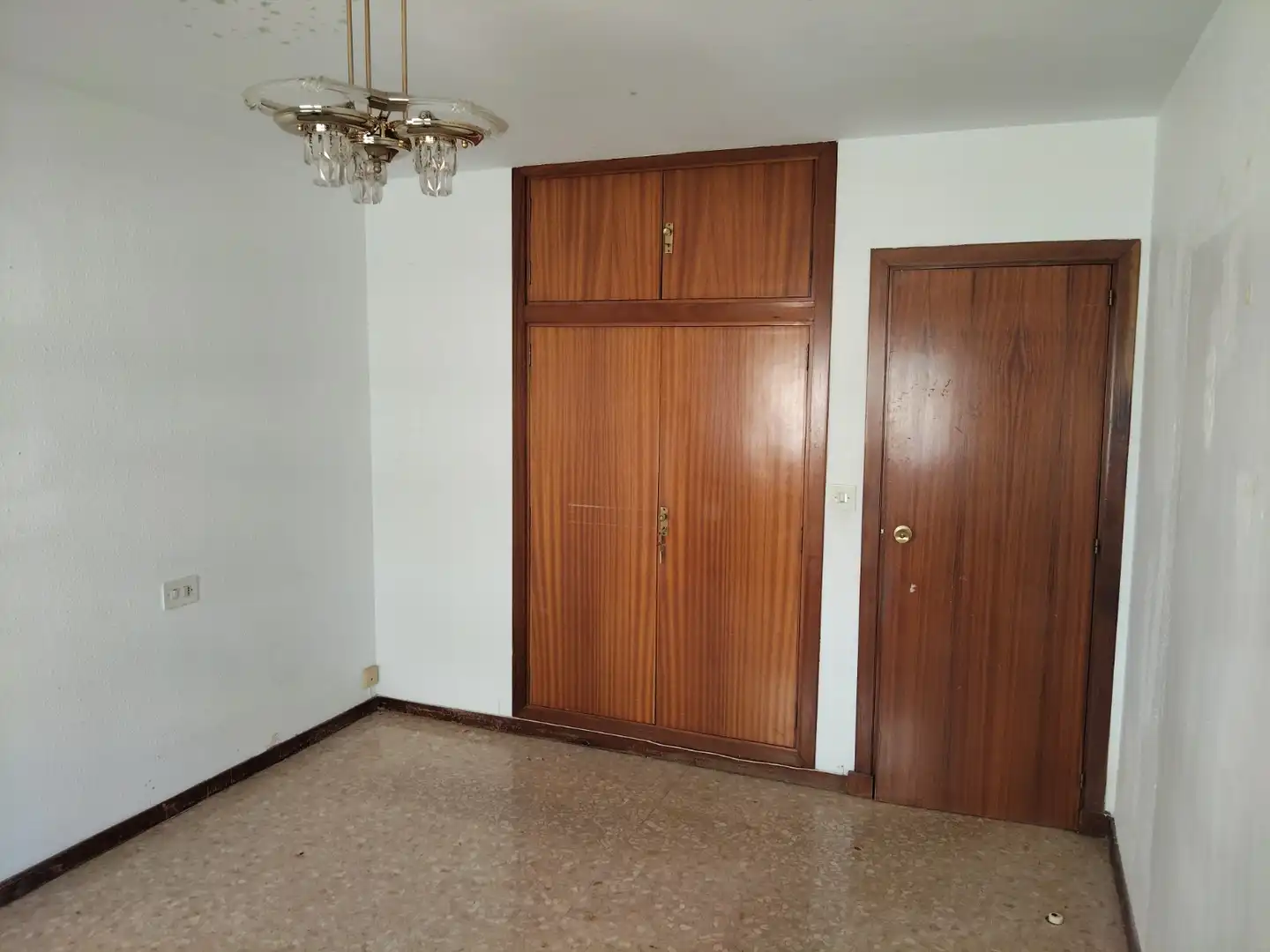 Bedroom of Flat for sale in Zaragoza  with Heating, Parquet flooring and Terrace