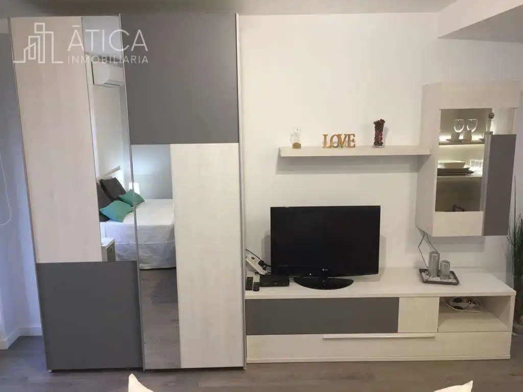 Habitación de Estudio de alquiler en Centro