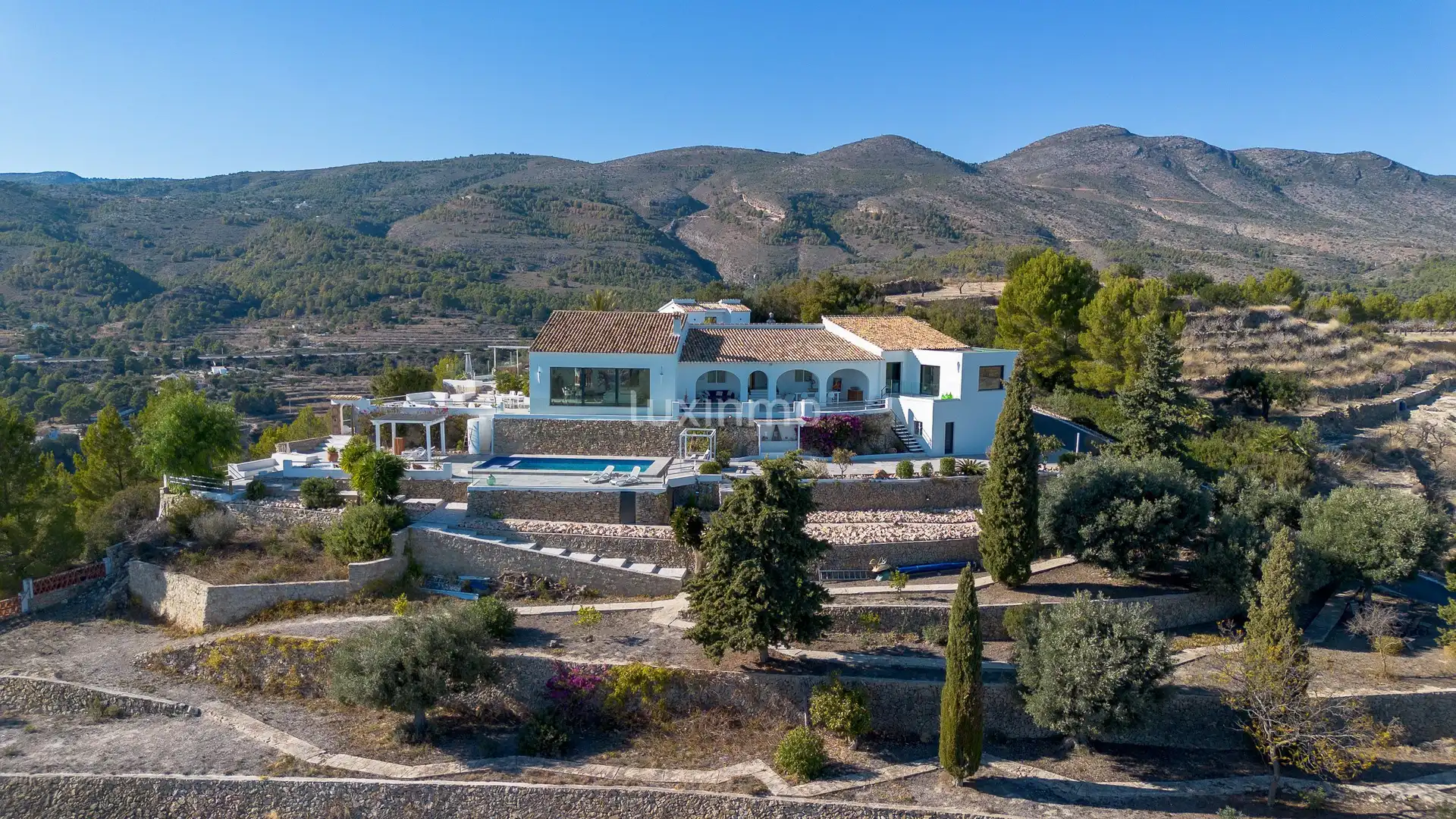 Villa con piscina in vendita a Benissa pueblo