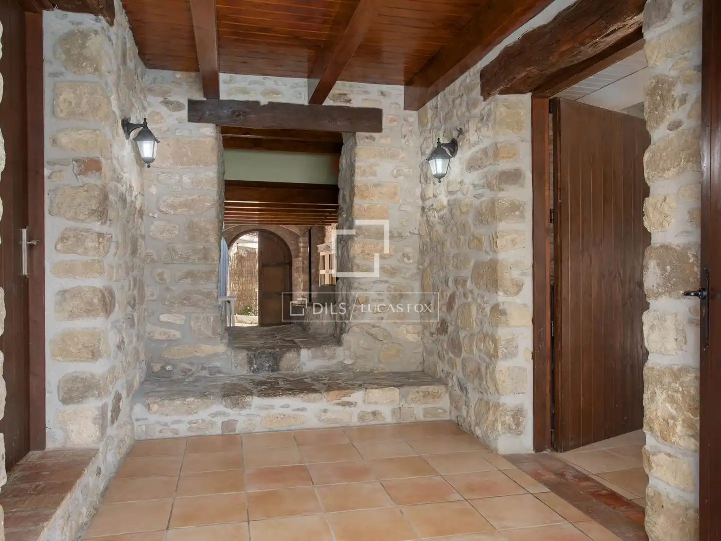 Finca rústica en venta en Santa Pau con Jardín privado, Terraza y Trastero