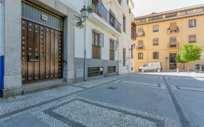 Exterior view of Flat for sale in  Granada Capital  with Balcony