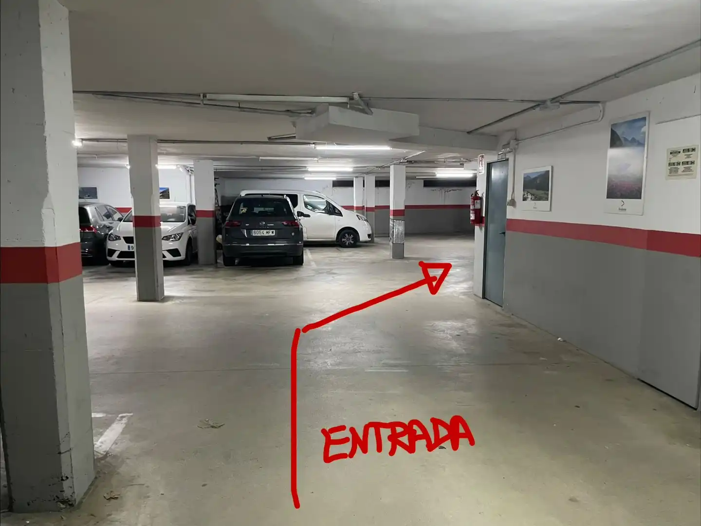 Einzelparkplatz zur Miete in Joan Salvat Papasseit 1, imagen 4