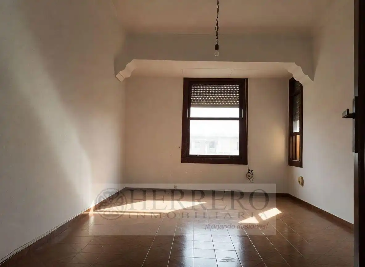 Piso con terraza en venta en Avenida REPUBLICA ARGENTINA DE LA, imagen 2