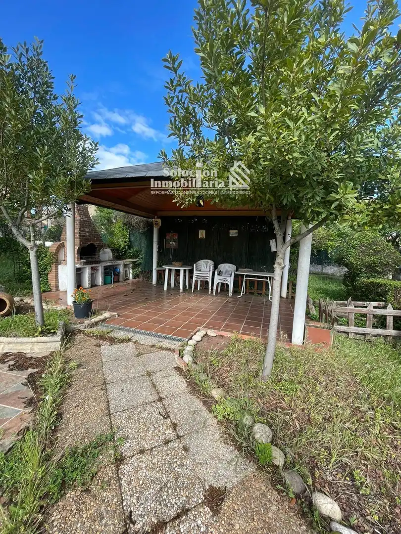 Jardín de Casa o chalet en venta en Doñinos de Salamanca con Calefacción y Amueblado