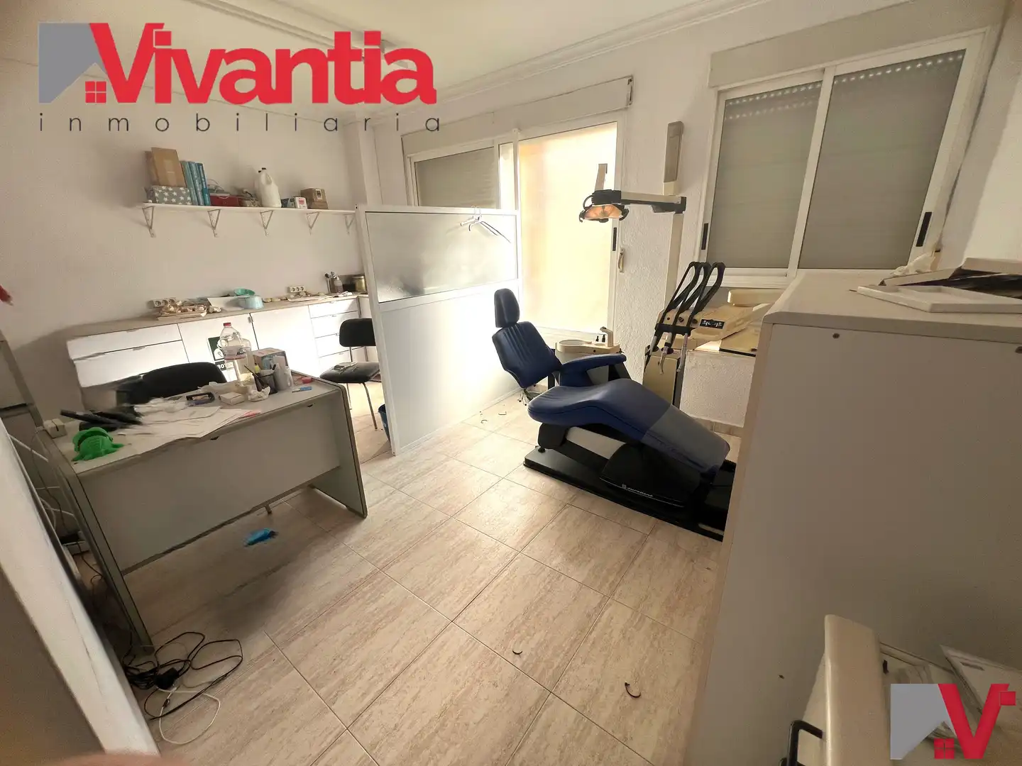 Büro zum Verkauf in Lorca mit Klimaanlage und Möbliert