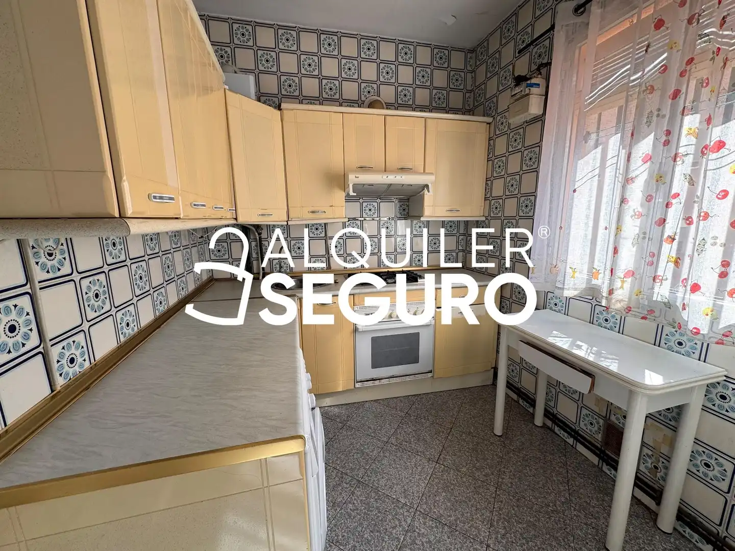 Flat to rent in Carmen Bruguera, imagen 4