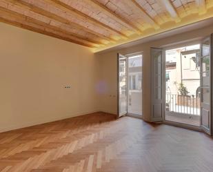 Dormitori de Pis en venda en  Barcelona Capital amb Aire condicionat, Calefacció i Parquet
