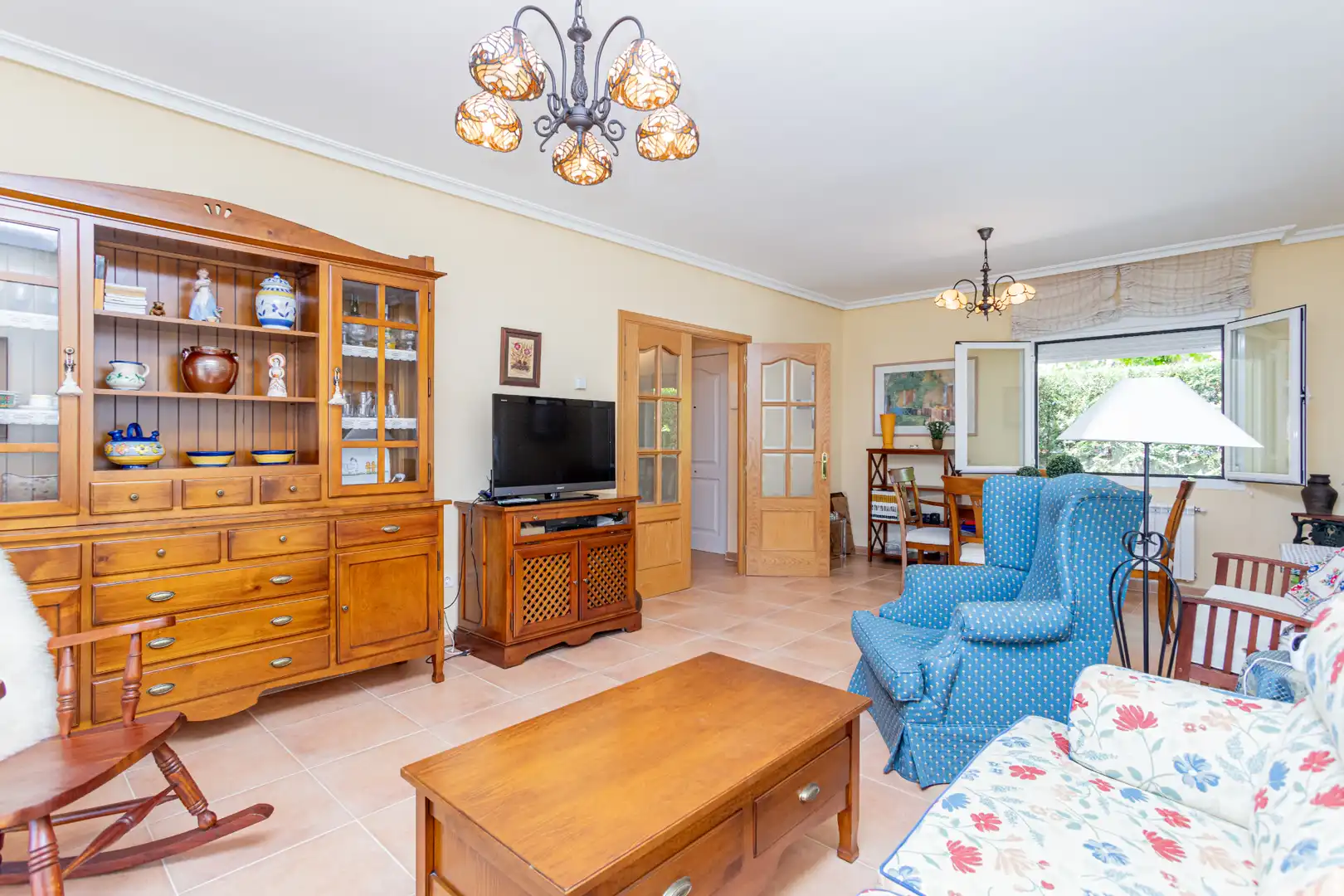Living room of Detached homes for sale in Moralzarzal  with Heating, Furnished and Oven