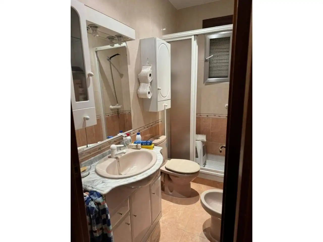 Bathroom of Flat for sale in Getafe  with Air Conditioner and Heating