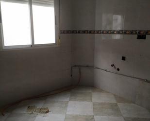 Bathroom of Flat for sale in Burguillos del Cerro