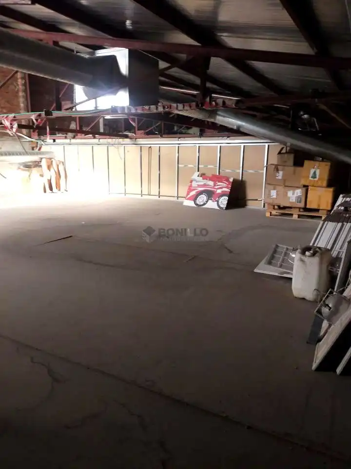 Nave industrial en venta en Zaragoza, El Pinar - San León - Las Viñas