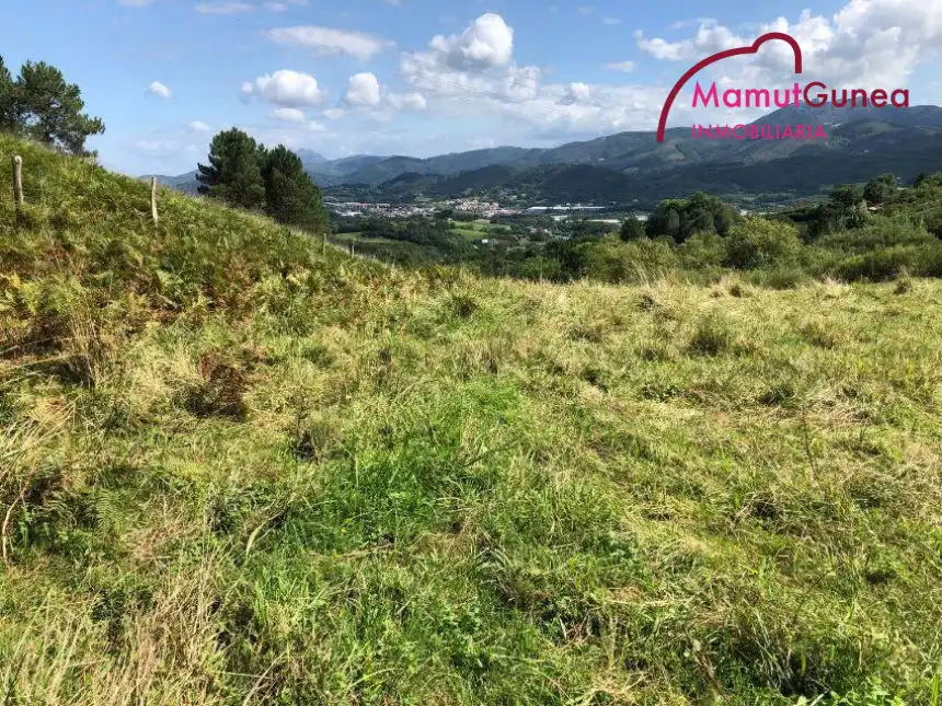 Terreno en venta en Lezo