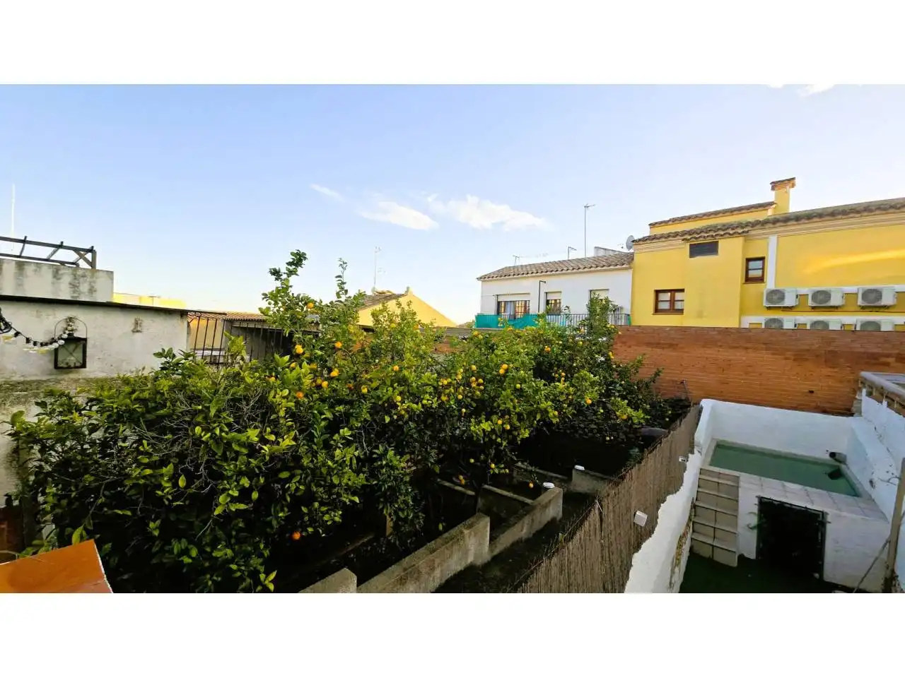 Vista exterior de Casa o xalet en venda en Creixell amb Calefacció, Jardí privat i Terrassa