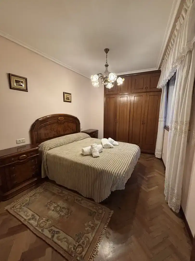 Dormitori de Pis de lloguer en Monte Alto - Zalaeta - Atocha