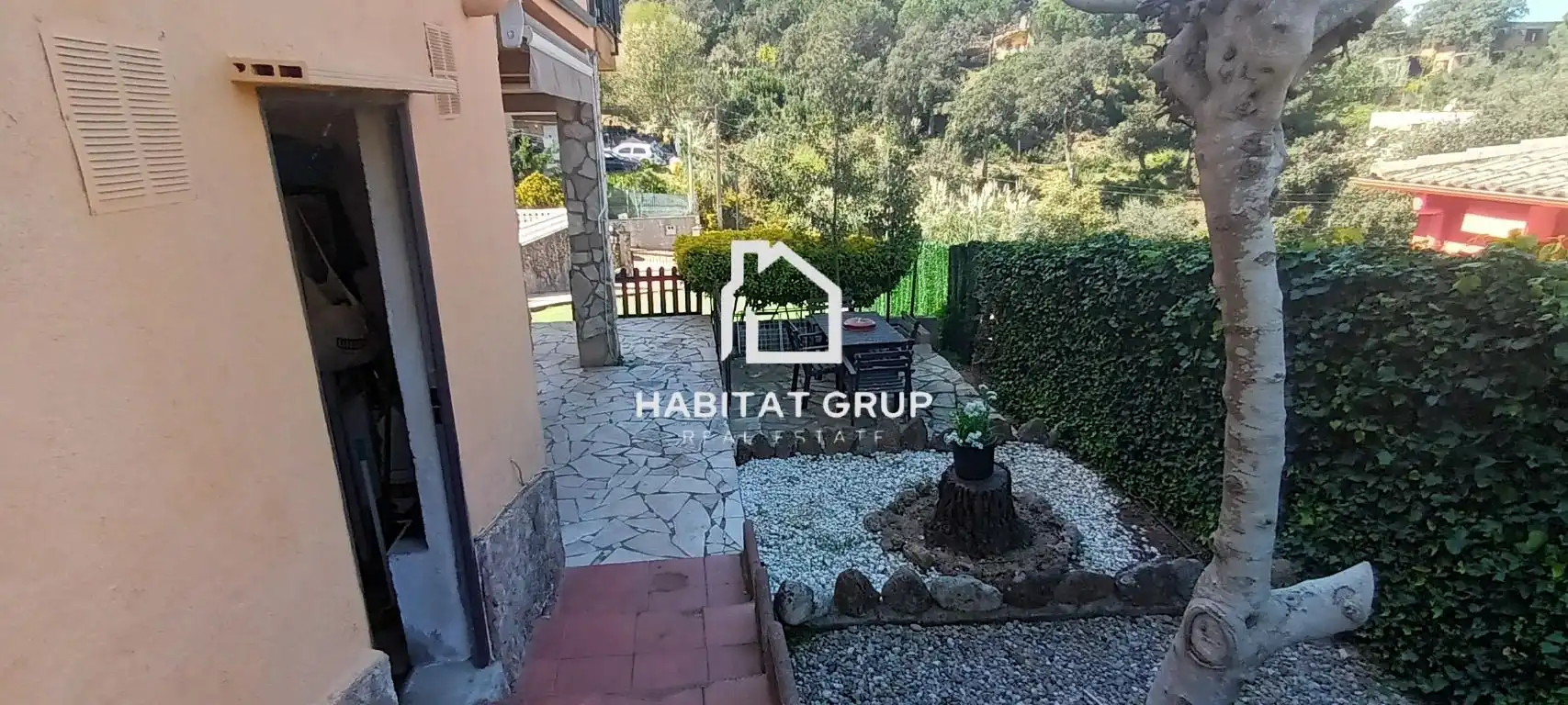 House with garden for sale in Montbarbat, imagen 6