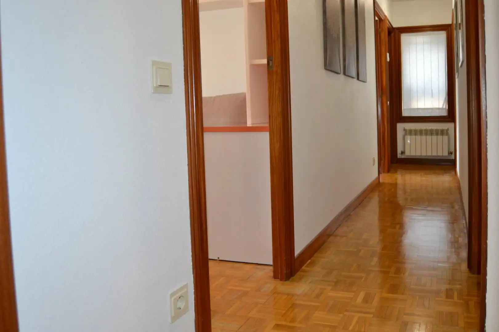 Piso en venta en  Pamplona / Iruña con Parquet y Trastero