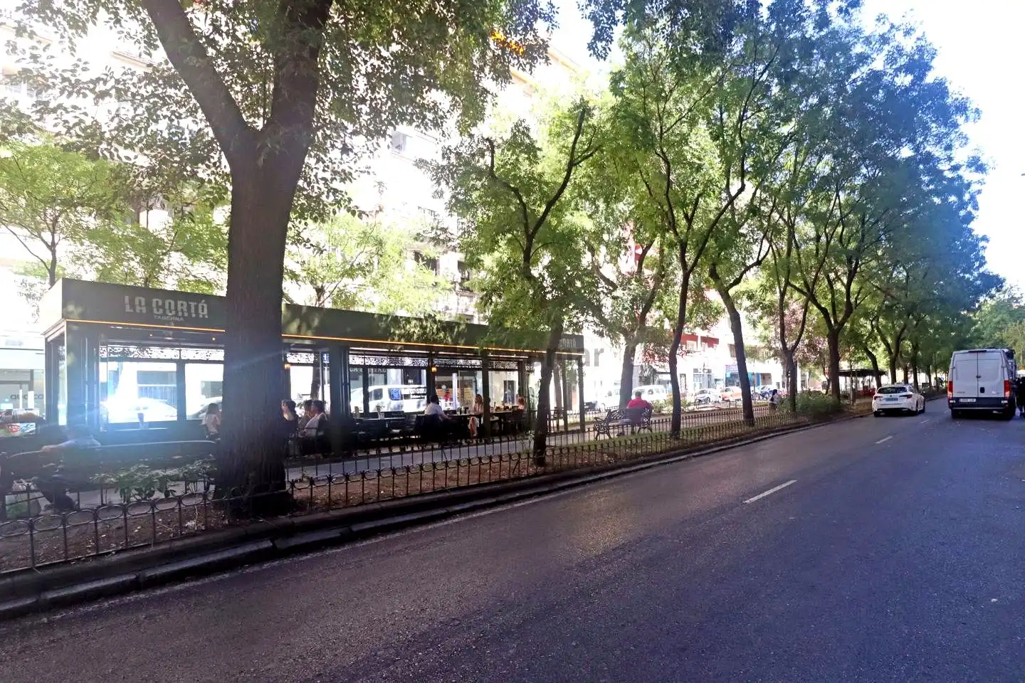 Vista exterior de Apartament en venda en Madrid amb Aire condicionat, Calefacció i Terrassa