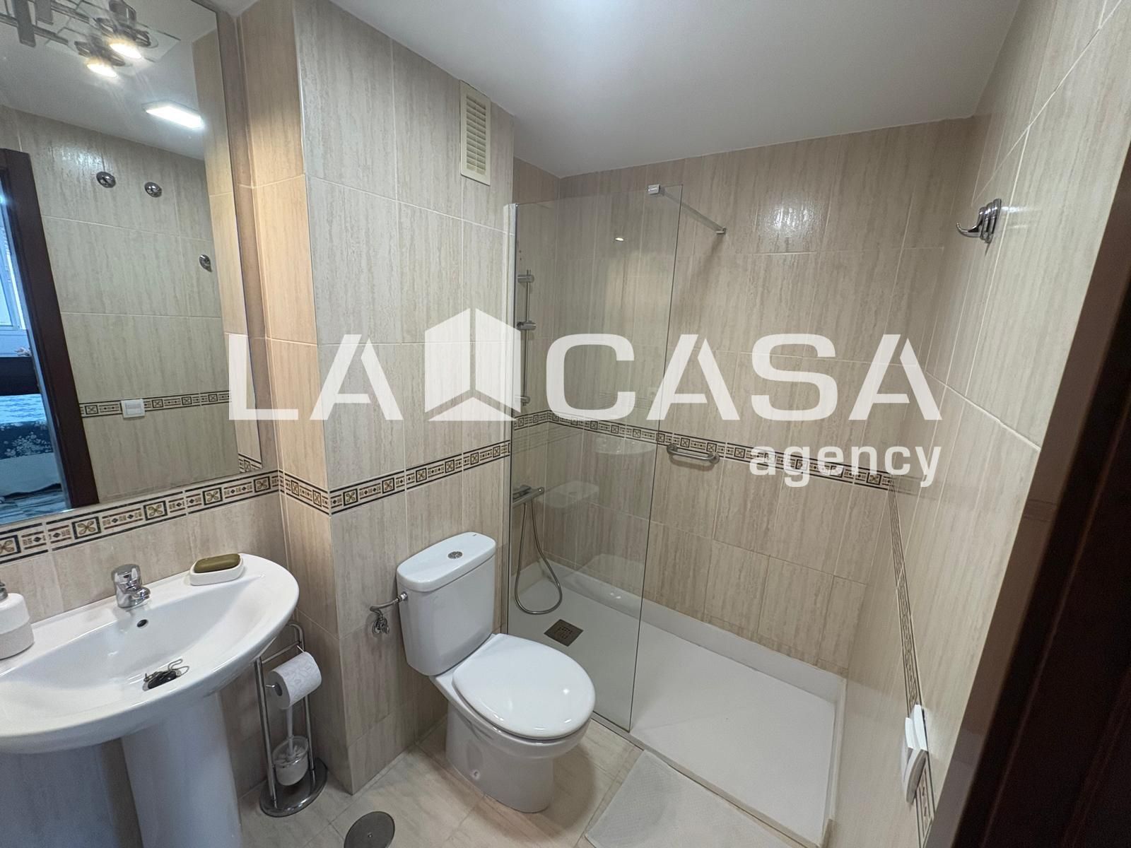 Pis en venda en  Sevilla Capital amb Piscina