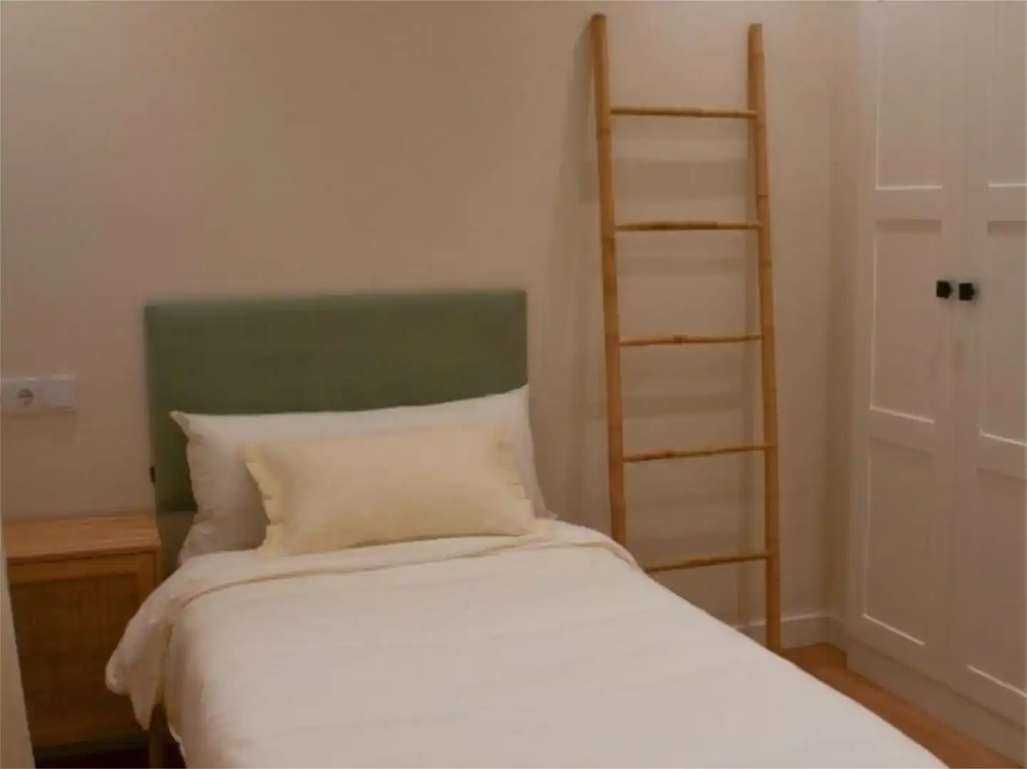 Habitación de Piso de alquiler en Gijón 