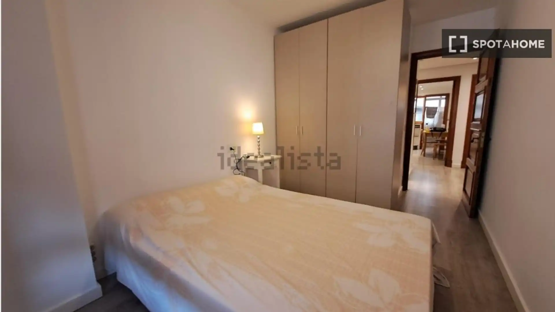 Bedroom of Flat for share in  Palma de Mallorca  with Air Conditioner, Terrace and Furnished