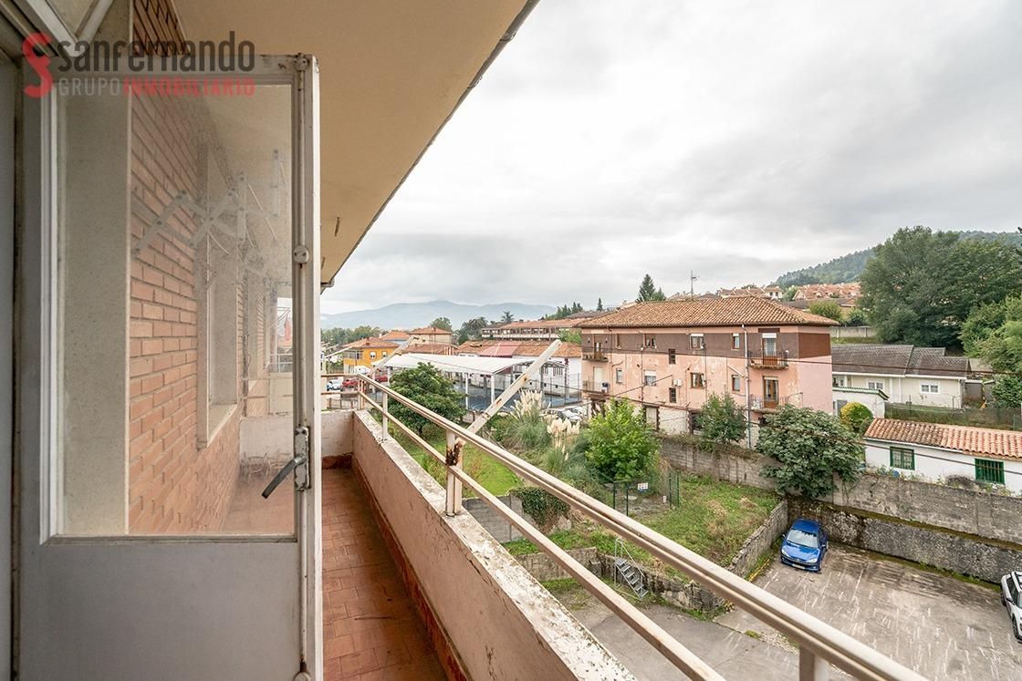 Exterior view of Flat for sale in Torrelavega   with Heating, Terrace and Balcony