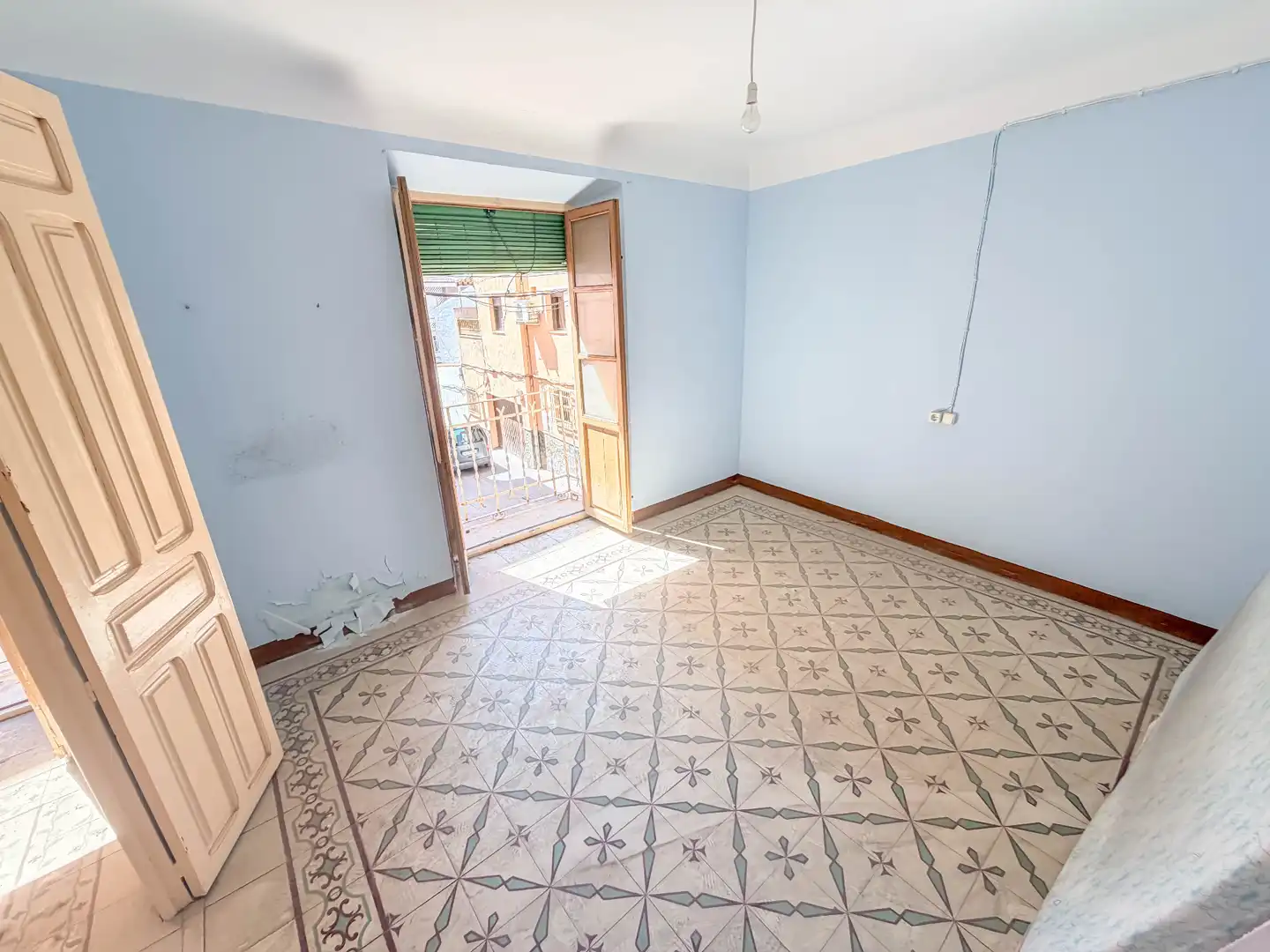 Schlafzimmer von Country house zum Verkauf in Loja mit Balkon
