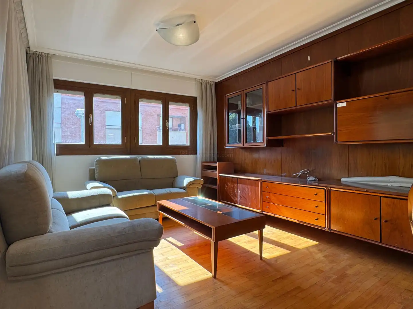 Living room of Flat for sale in  Logroño  with Heating, Parquet flooring and Storage room