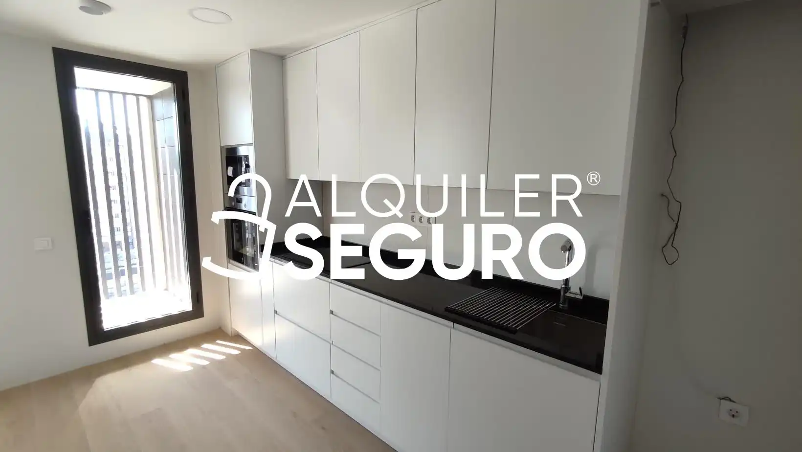 Kitchen of Flat for rent in Tres Cantos  with Air Conditioner, Heating and Terrace
