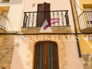 Haus mit Balkon zum Verkauf in Carrer Major