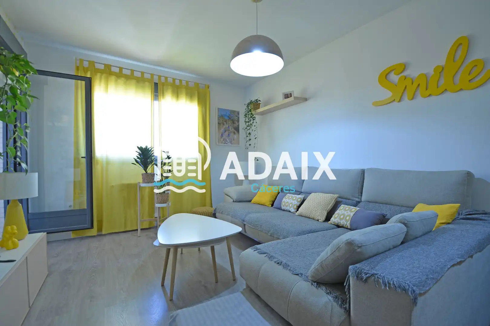 Bedroom of Flat for sale in Cáceres  with Air Conditioner, Heating and Terrace