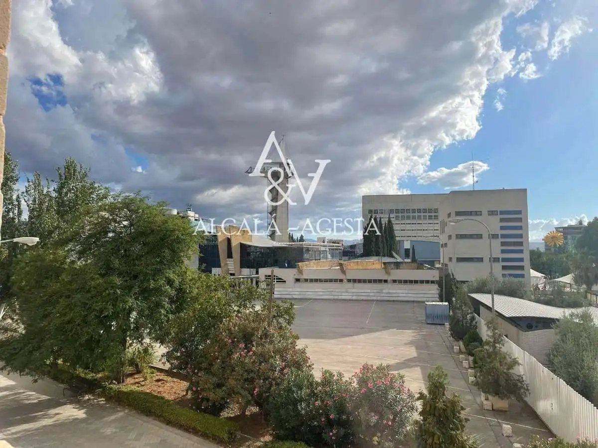 Flat for rent in Granada, Granada