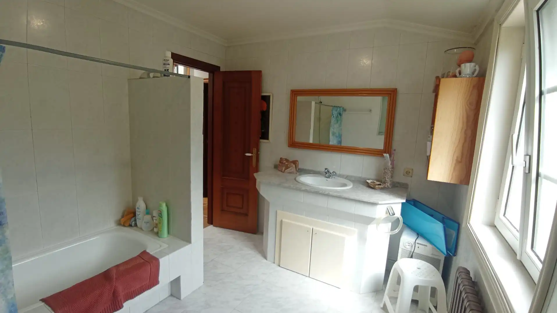Baño de Casa o chalet en venta en Pontevedra Capital  con Jardín privado, Terraza y Piscina