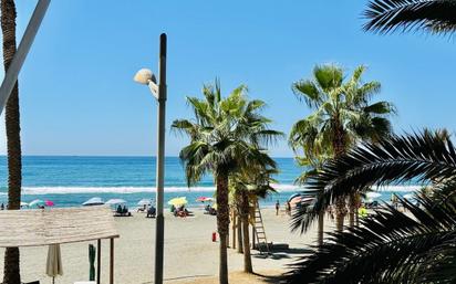 Vista exterior de Apartament en venda en Torrox amb Piscina comunitària