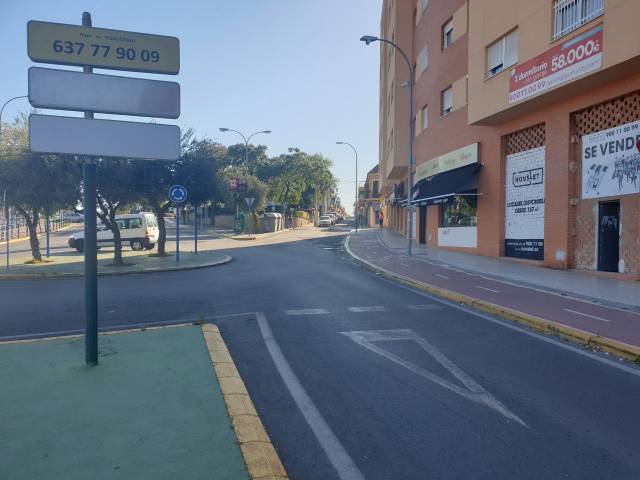 Local comercial en Alquiler en Ciudad Aljarafe