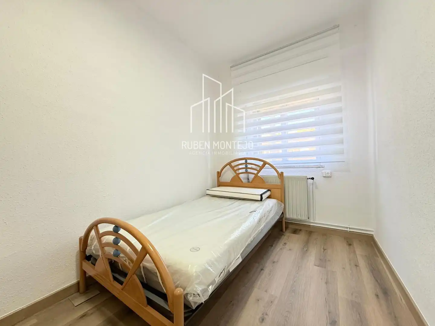 Bedroom of Flat for rent in Salamanca  with Heating, Storage room and Furnished