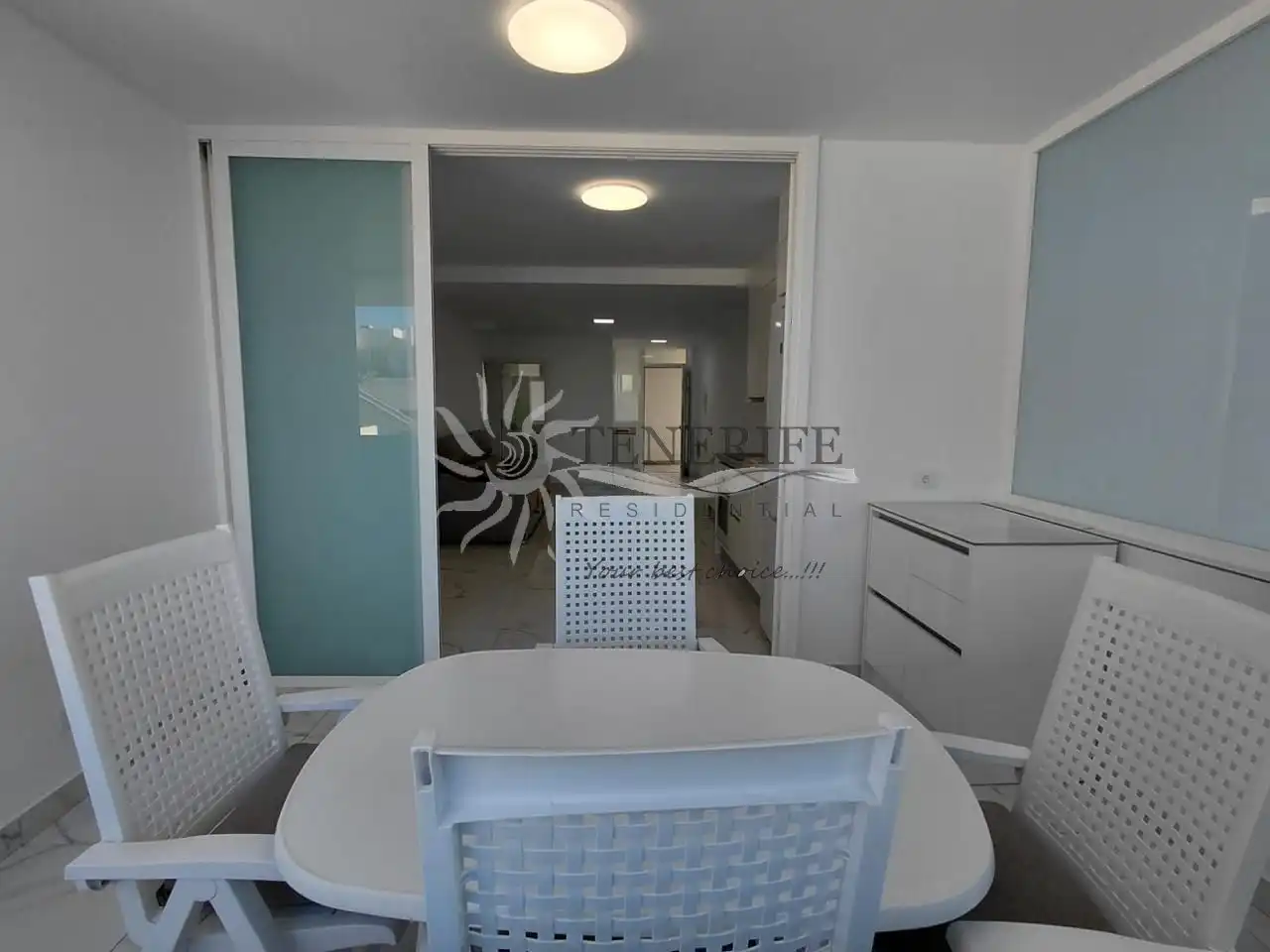 Planta baja en venta en Arona con Aire acondicionado, Terraza y Amueblado