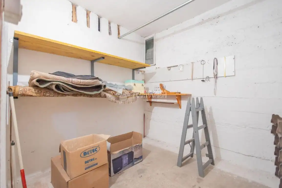 Wohnung zum Verkauf in Salamanca mit Heizung, Abstellraum und Möbliert