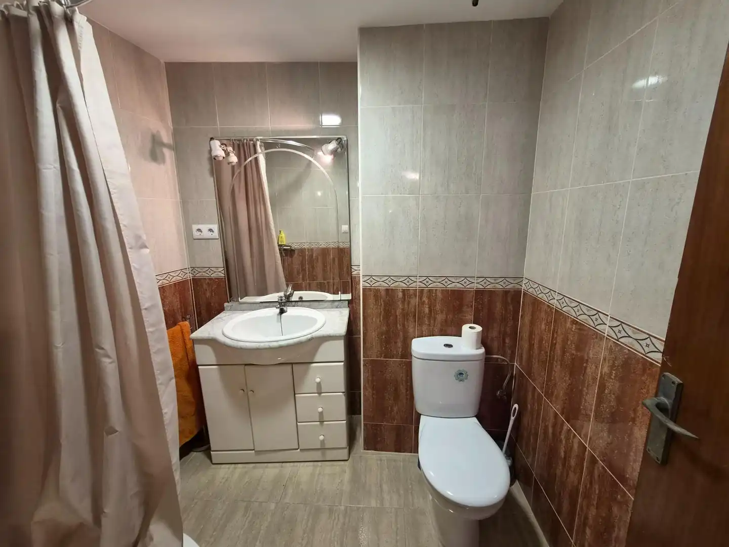 Badezimmer von Wohnung zur Miete in Moncada mit Möbliert und Balkon