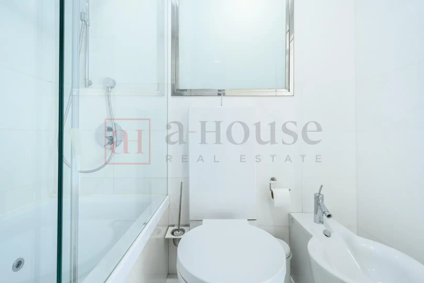Baño de Ático en venta en Barcelona con Aire acondicionado, Calefacción y Parquet