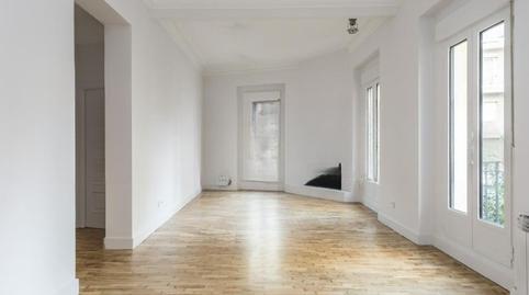 Foto 3 de Pis de lloguer a Calle del Cardenal Cisneros, Trafalgar, Madrid