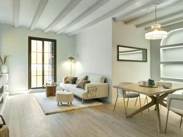 Wohnung mit Balkon zum Verkauf in Carrer de Còrsega 290