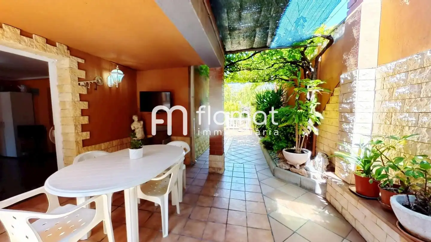 Terrassa de Casa o xalet en venda en El Catllar 