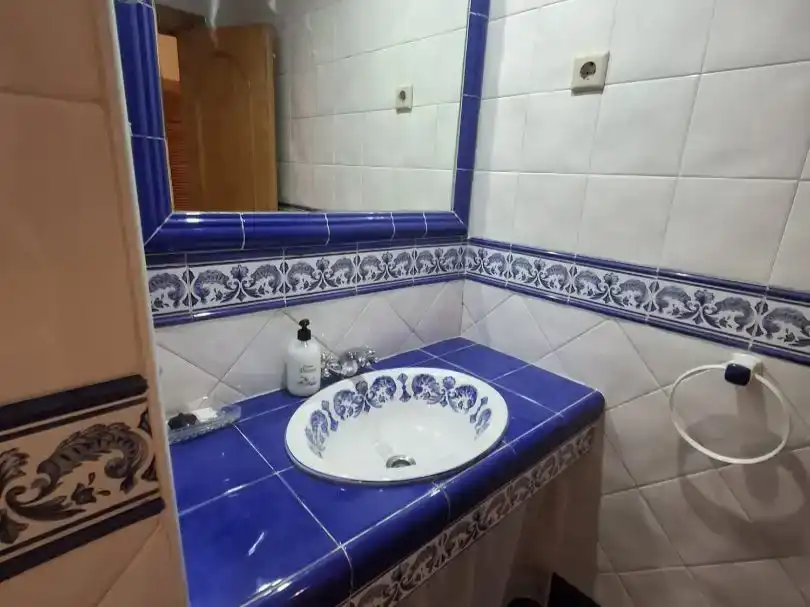 Bany de Pis de lloguer en Montemar 